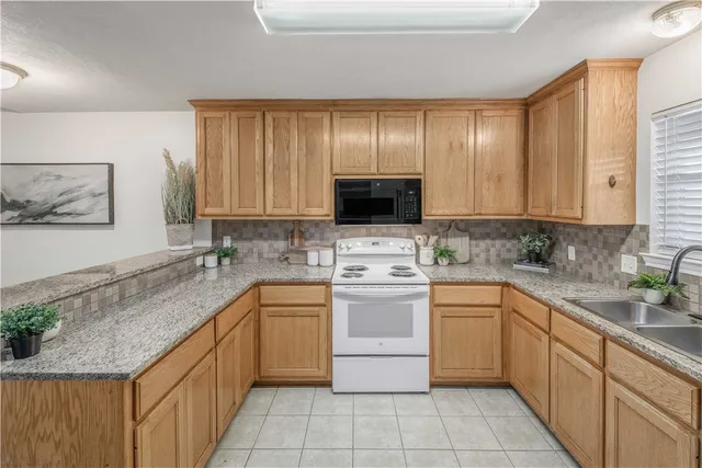 $455,000 | 901 Crepe Myrtle Street, College Station, TX 77845