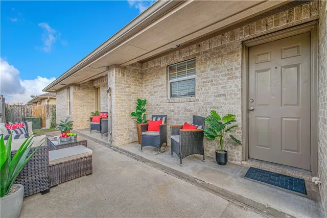 $455,000 | 901 Crepe Myrtle Street, College Station, TX 77845