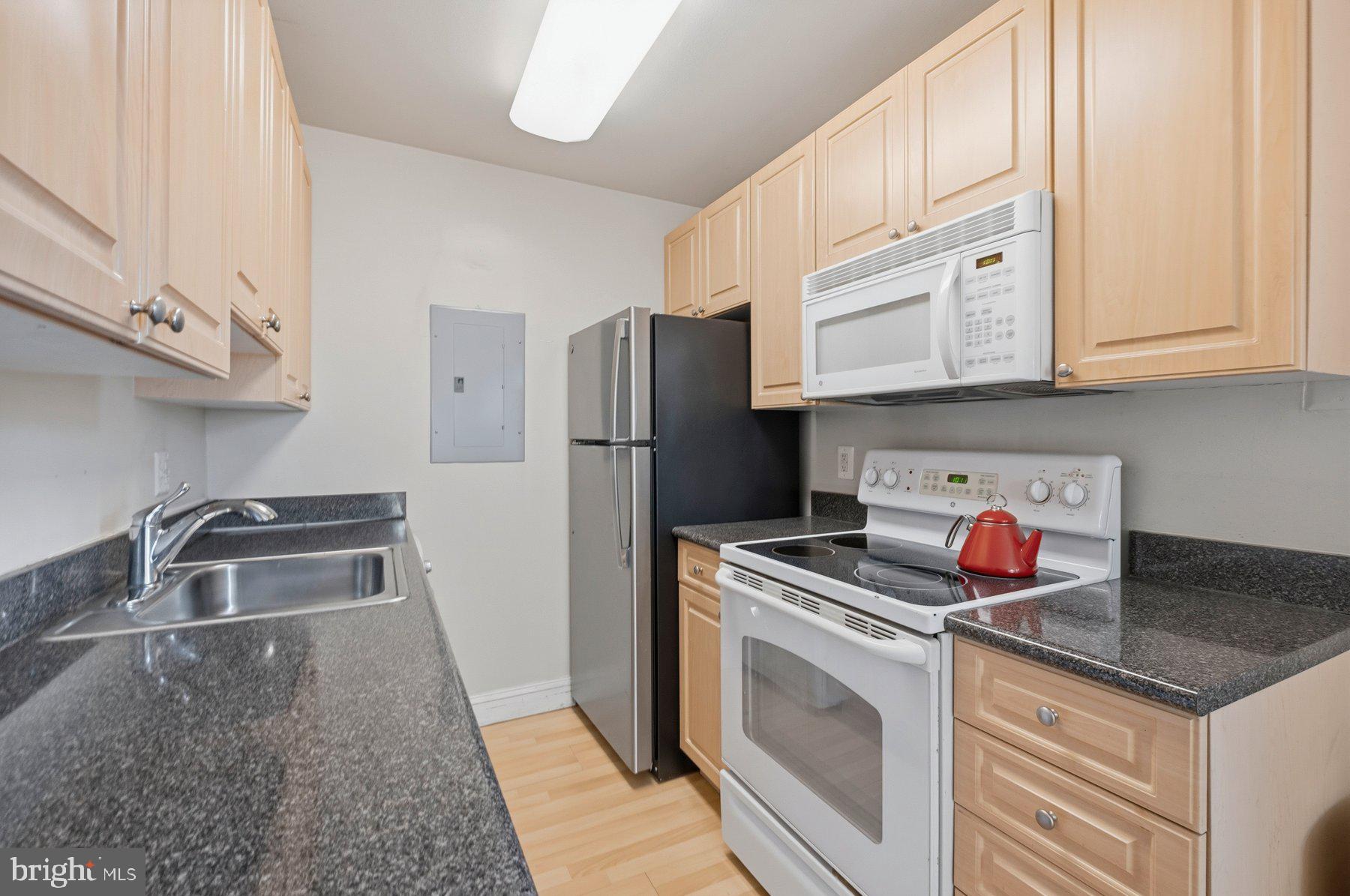 1005 Chillum Road, Unit 305 Hyattsville, MD 20782 - Photo 15 of 31