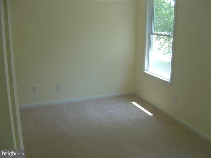 938 Aura Road Monroeville, NJ 08343 - Photo 17 of 22