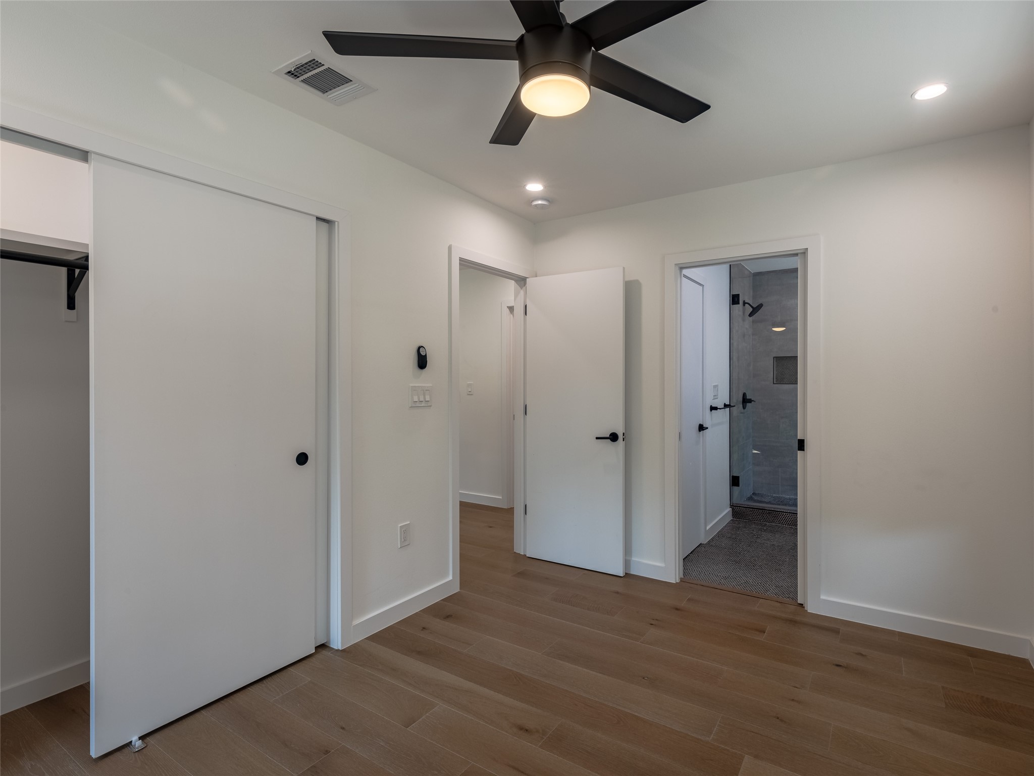 3405 Fruth Street Austin, TX 78705 - Photo 12 of 19