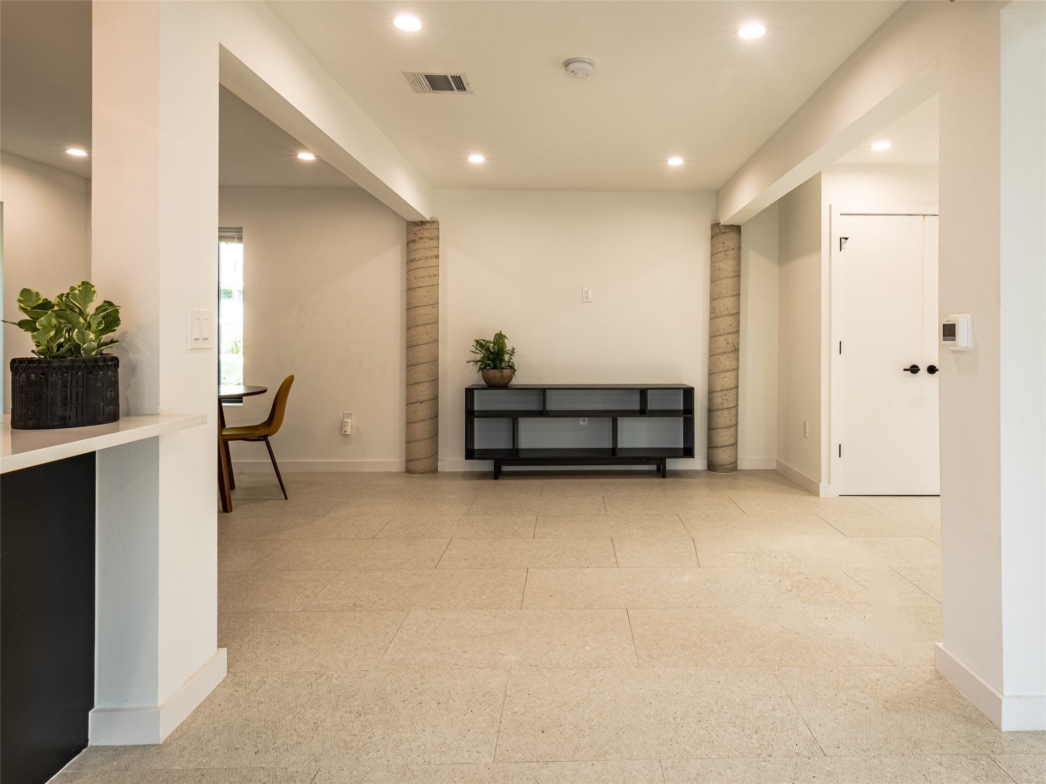 3405 Fruth Street Austin, TX 78705 - Photo 5 of 19