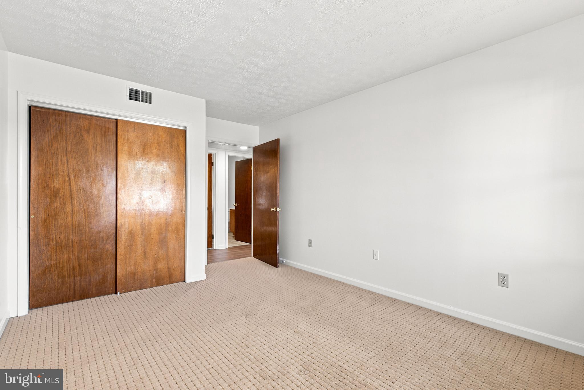 820 Locust Street, Unit 3 Stephens City, VA 22655 - Photo 15 of 19