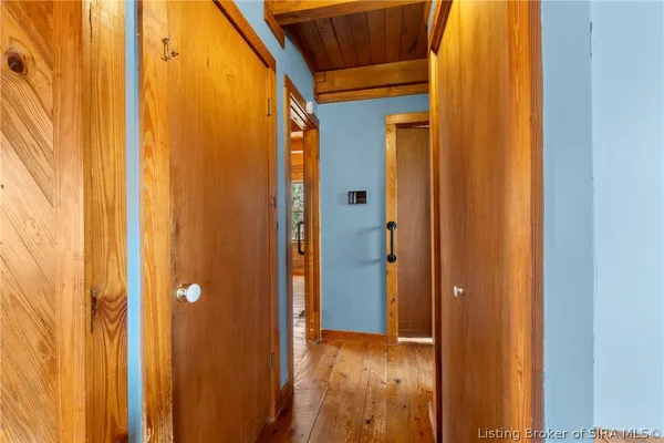 $379,900 | 5819 Blunk Knob Road, Elizabeth, IN 47117