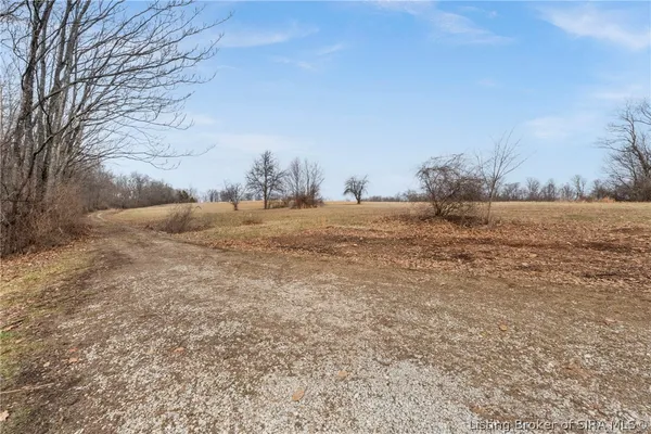 $379,900 | 5819 Blunk Knob Road, Elizabeth, IN 47117