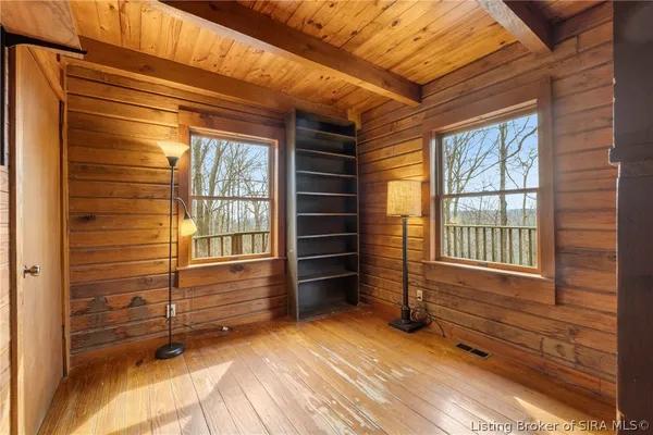 $379,900 | 5819 Blunk Knob Road, Elizabeth, IN 47117