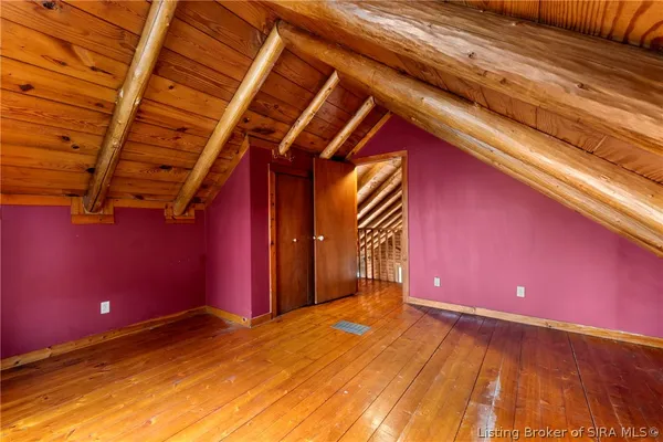 $379,900 | 5819 Blunk Knob Road, Elizabeth, IN 47117