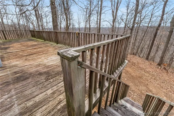 $379,900 | 5819 Blunk Knob Road, Elizabeth, IN 47117