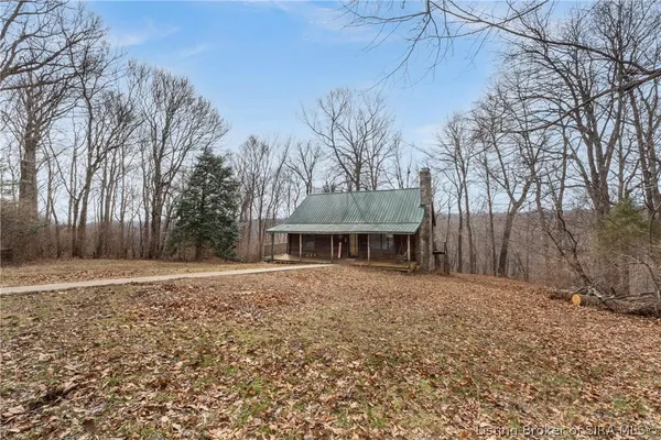 $379,900 | 5819 Blunk Knob Road, Elizabeth, IN 47117
