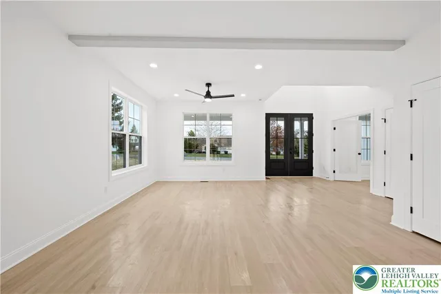 $899,900 | 901 Renaldi Road, Wind Gap, PA 18091