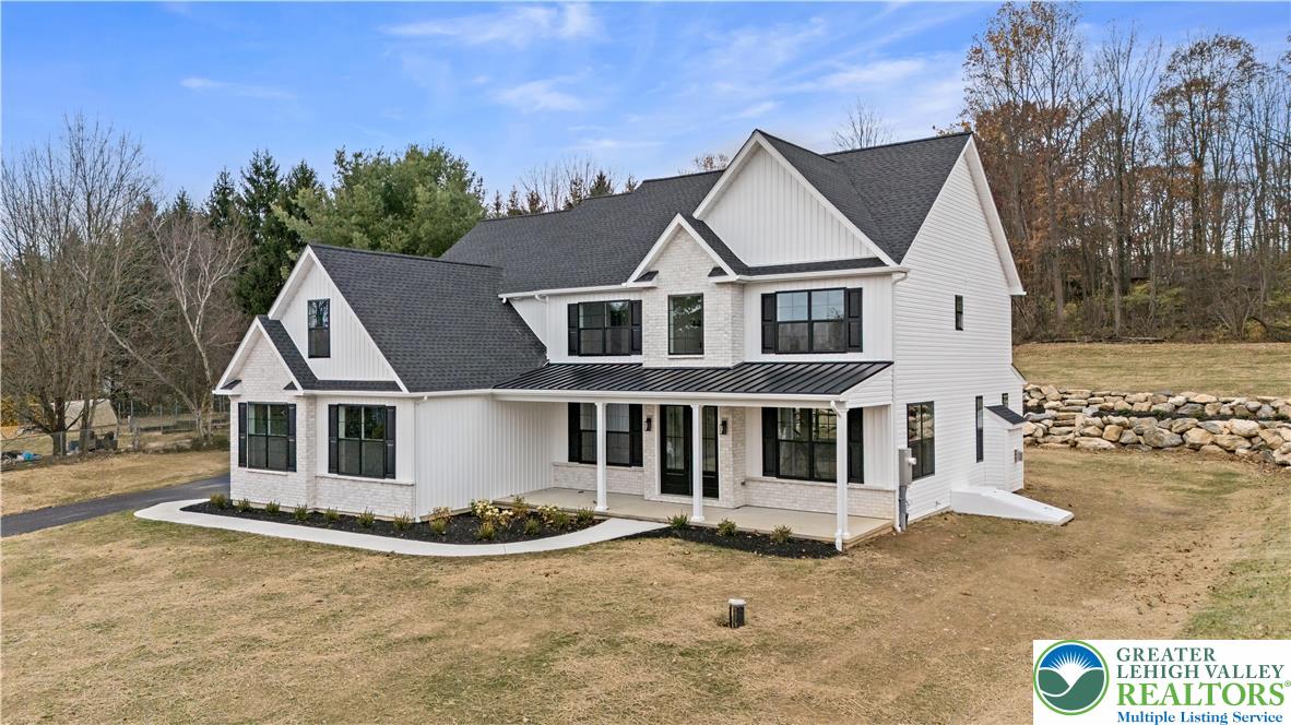 901 Renaldi Road Wind Gap, PA 18091 - Photo 5 of 87