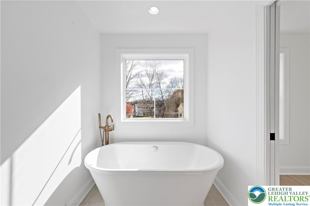 901 Renaldi Road Wind Gap, PA 18091 - Photo 63 of 87