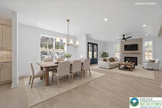 $899,900 | 901 Renaldi Road, Wind Gap, PA 18091