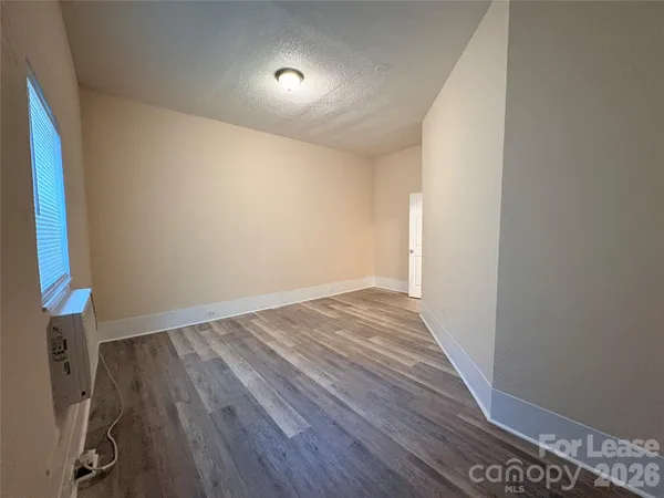 $1,000 | 1109 6th Street, Unit B, Lancaster, SC 29720