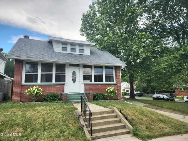 $309,000 | 13 Detroit Avenue, Troy, NY 12180