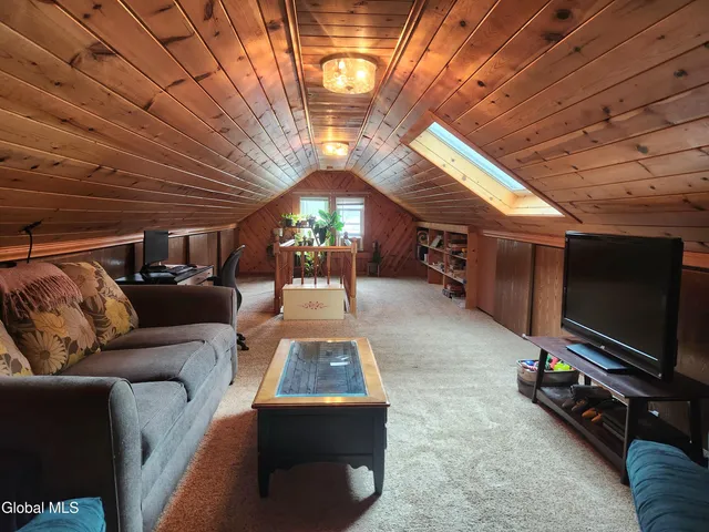 $309,000 | 13 Detroit Avenue, Troy, NY 12180