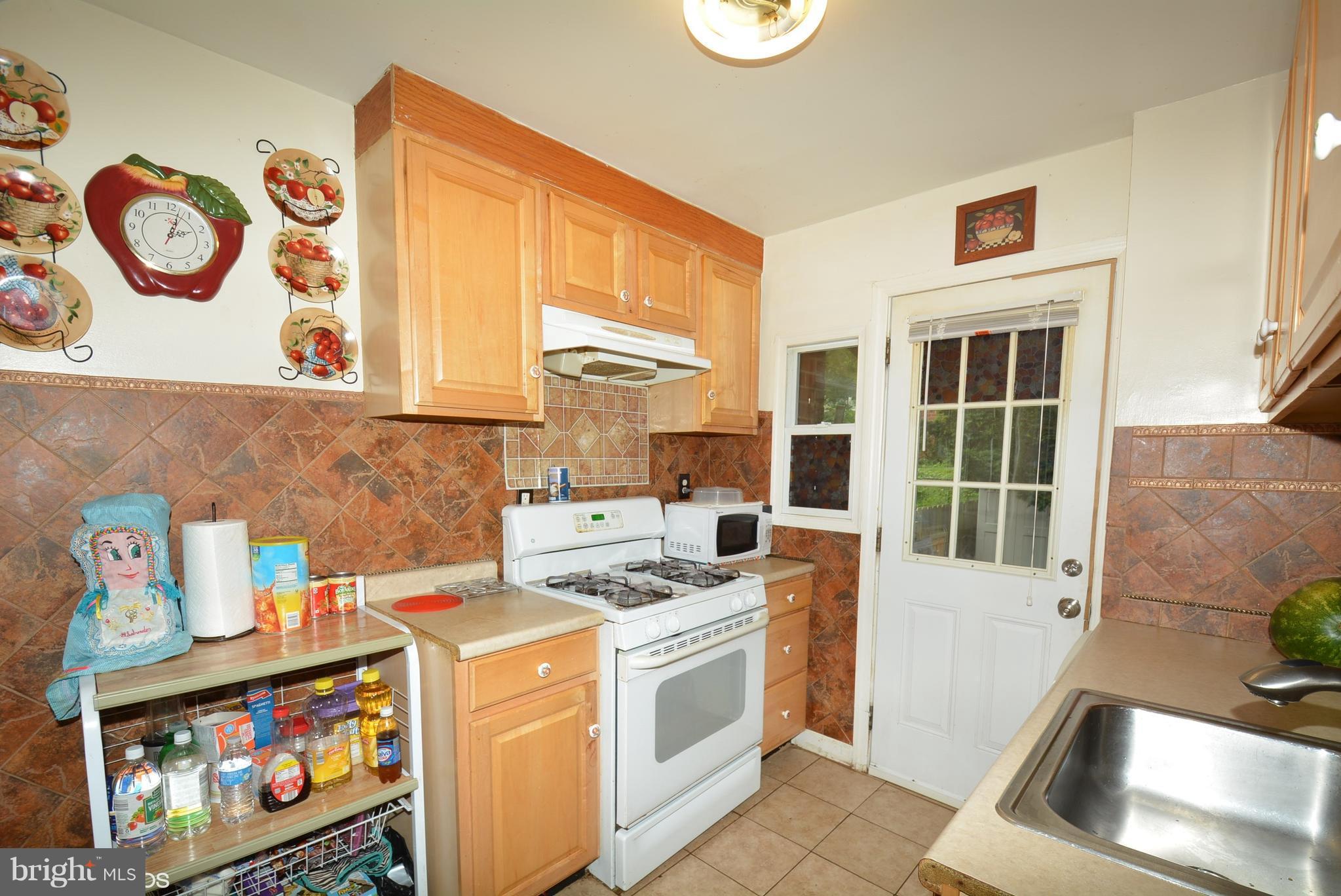 12041 Claridge Road Silver Spring, MD 20902 - Photo 5 of 24 Kitchen