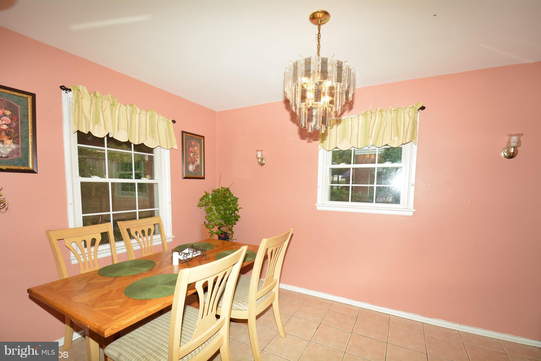 12041 Claridge Road Silver Spring, MD 20902 - Photo 8 of 24 Dining Room