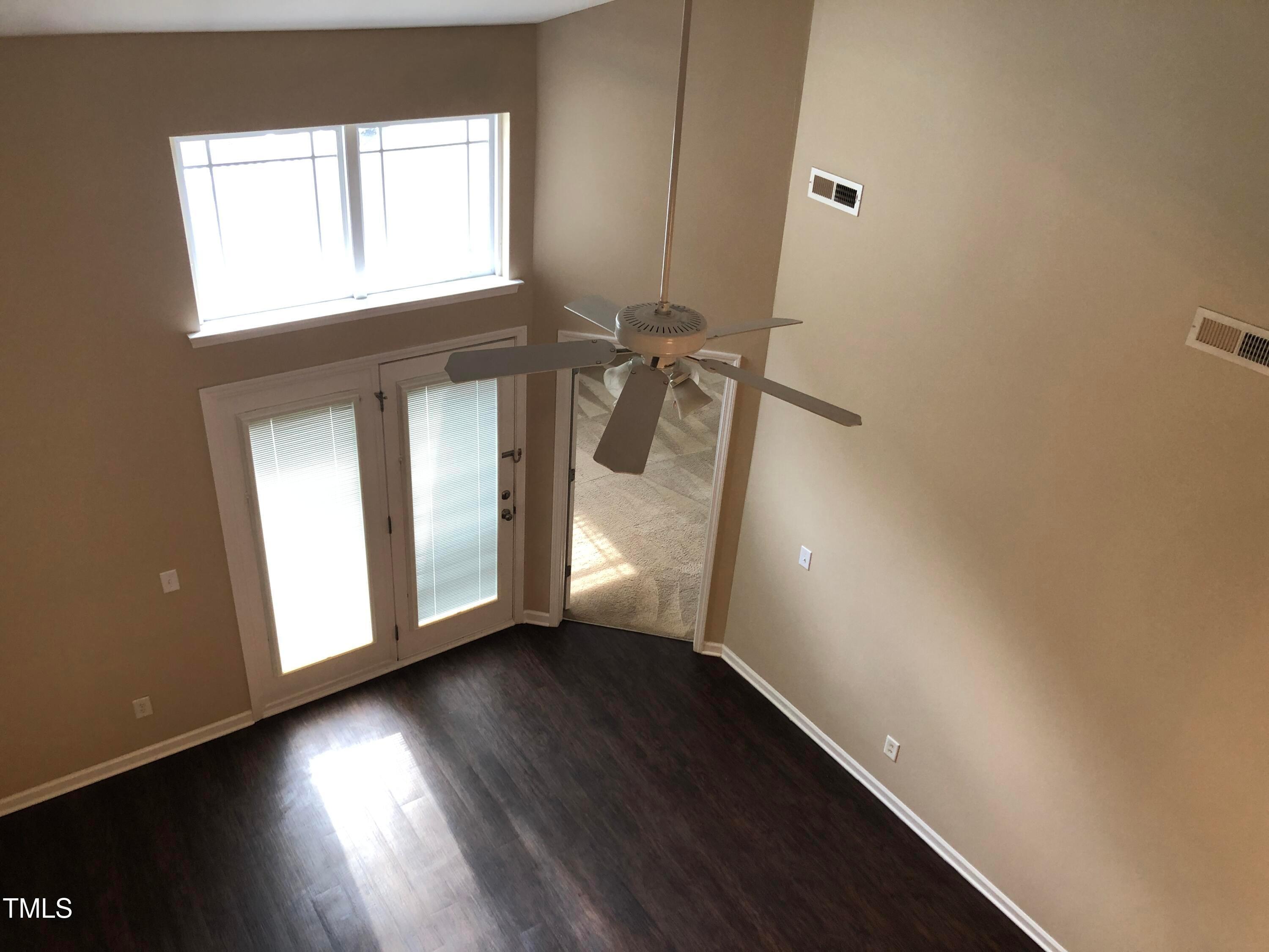2522 Asher View Court Raleigh, NC 27606 - Photo 16 of 27 Photo #17