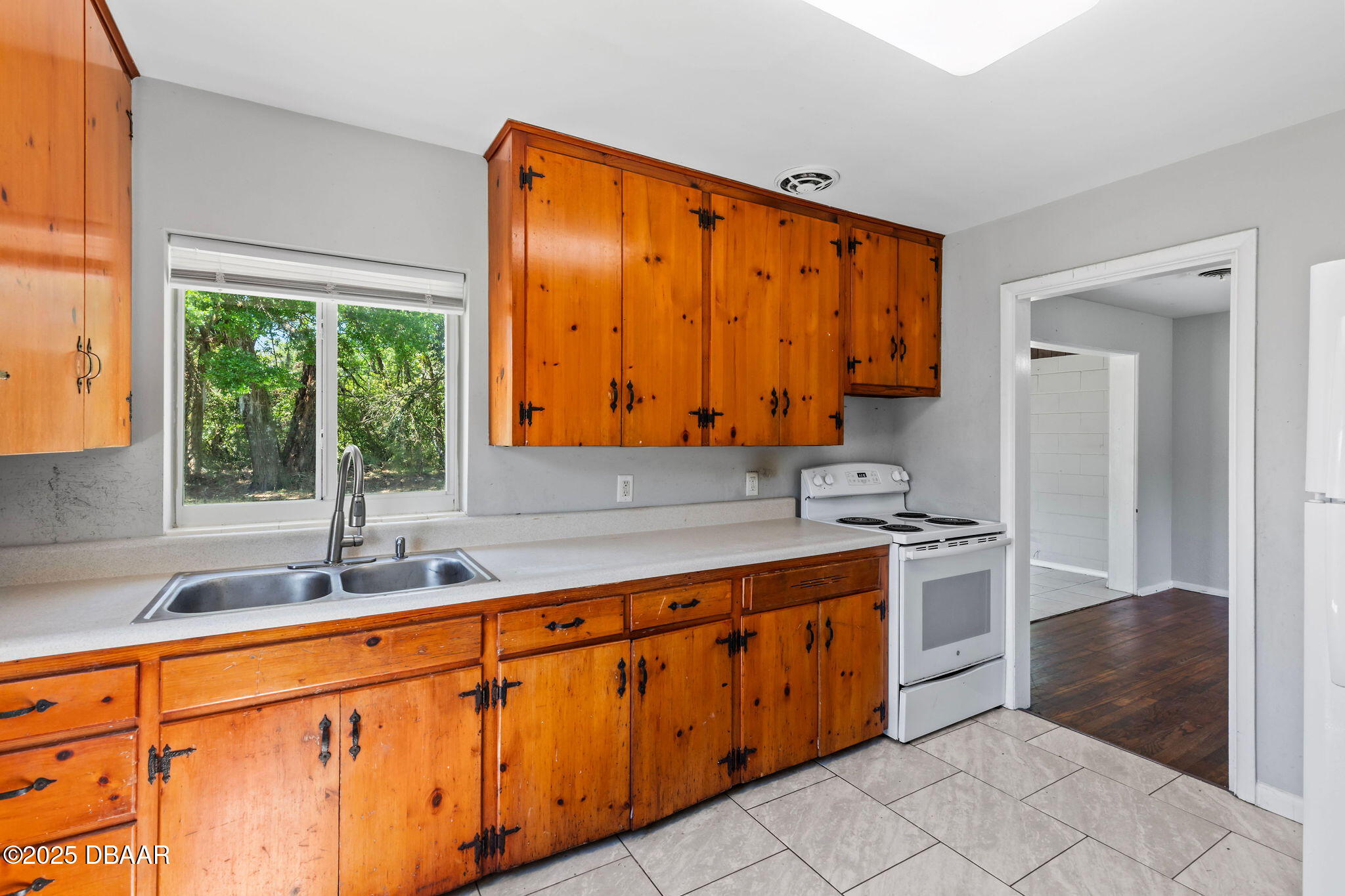 116 Temple Street DeLand, FL 32720 - Photo 13 of 27 KBRE6573