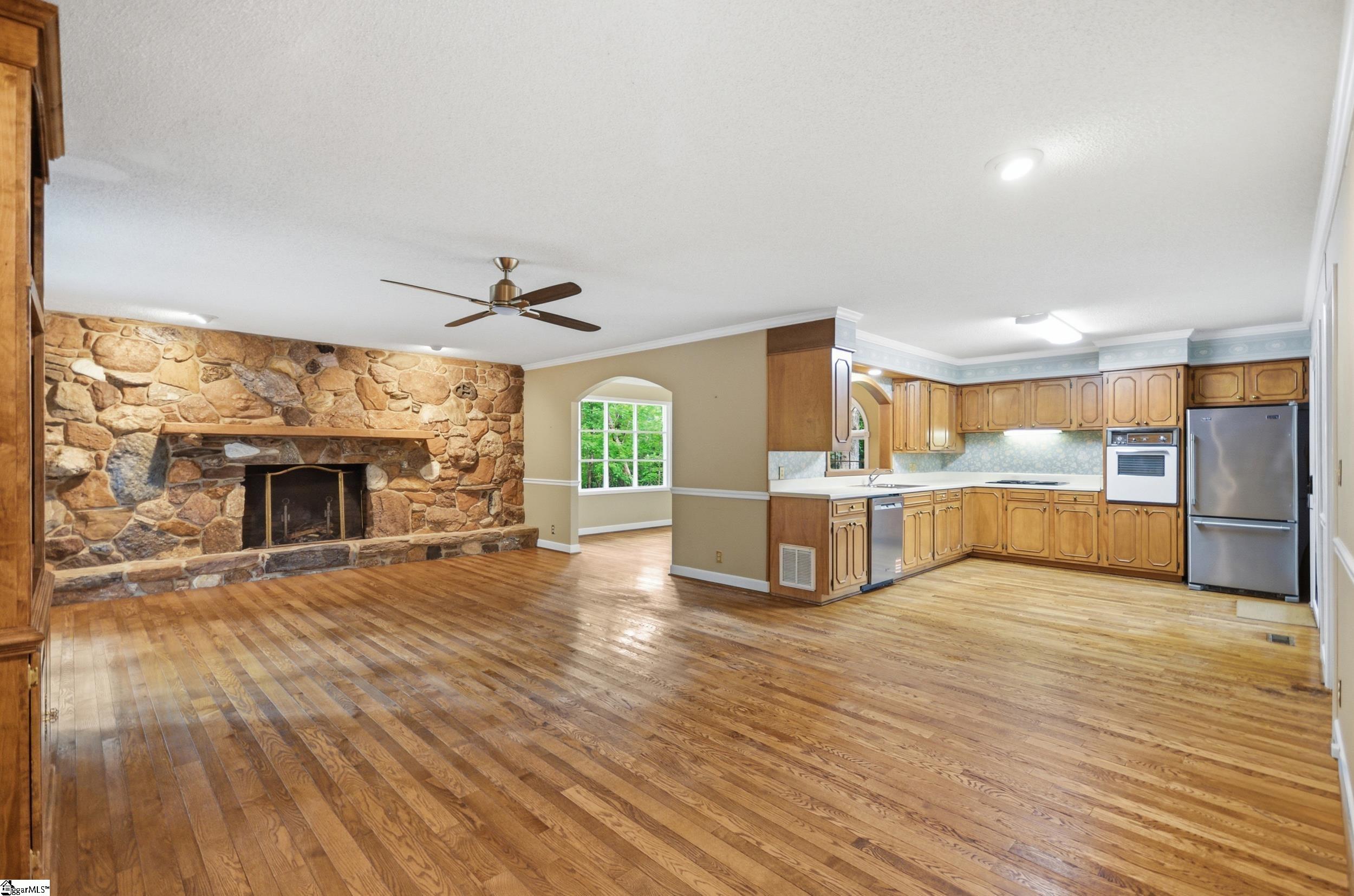 100 Crystal Lane Pickens, SC 29671 - Photo 11 of 47