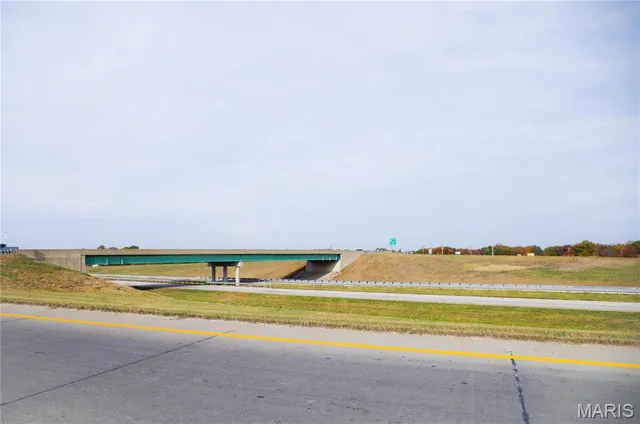 $2,200,000 | 312 Pike County Road, Bowling Green, MO 63334