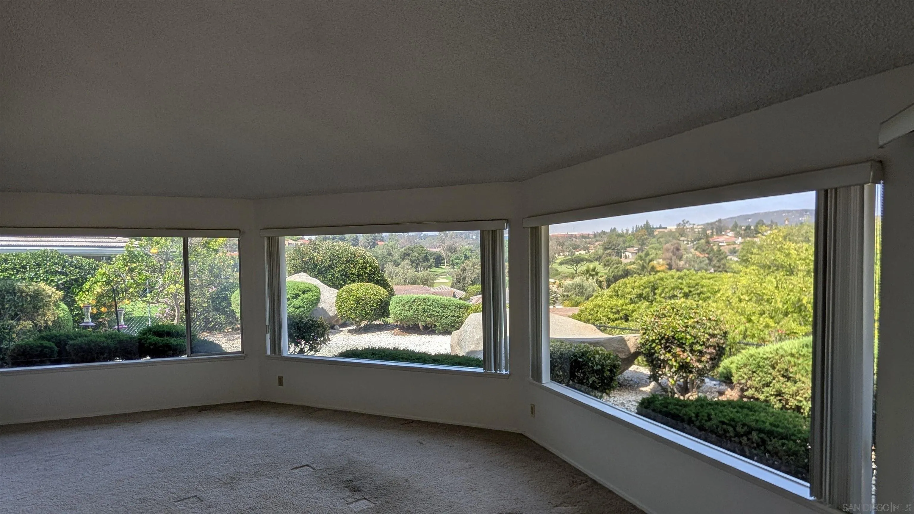 17232 Prado Road San Diego, CA 92128 - Photo 5 of 12