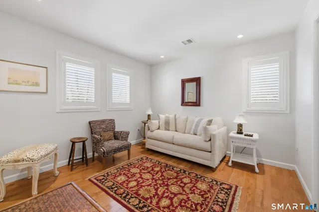 $4,900 | 2 Miller Street, Stonington, CT 06378