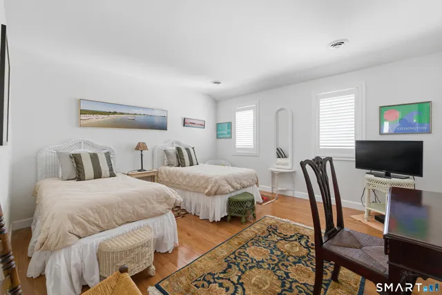 $4,900 | 2 Miller Street, Stonington, CT 06378