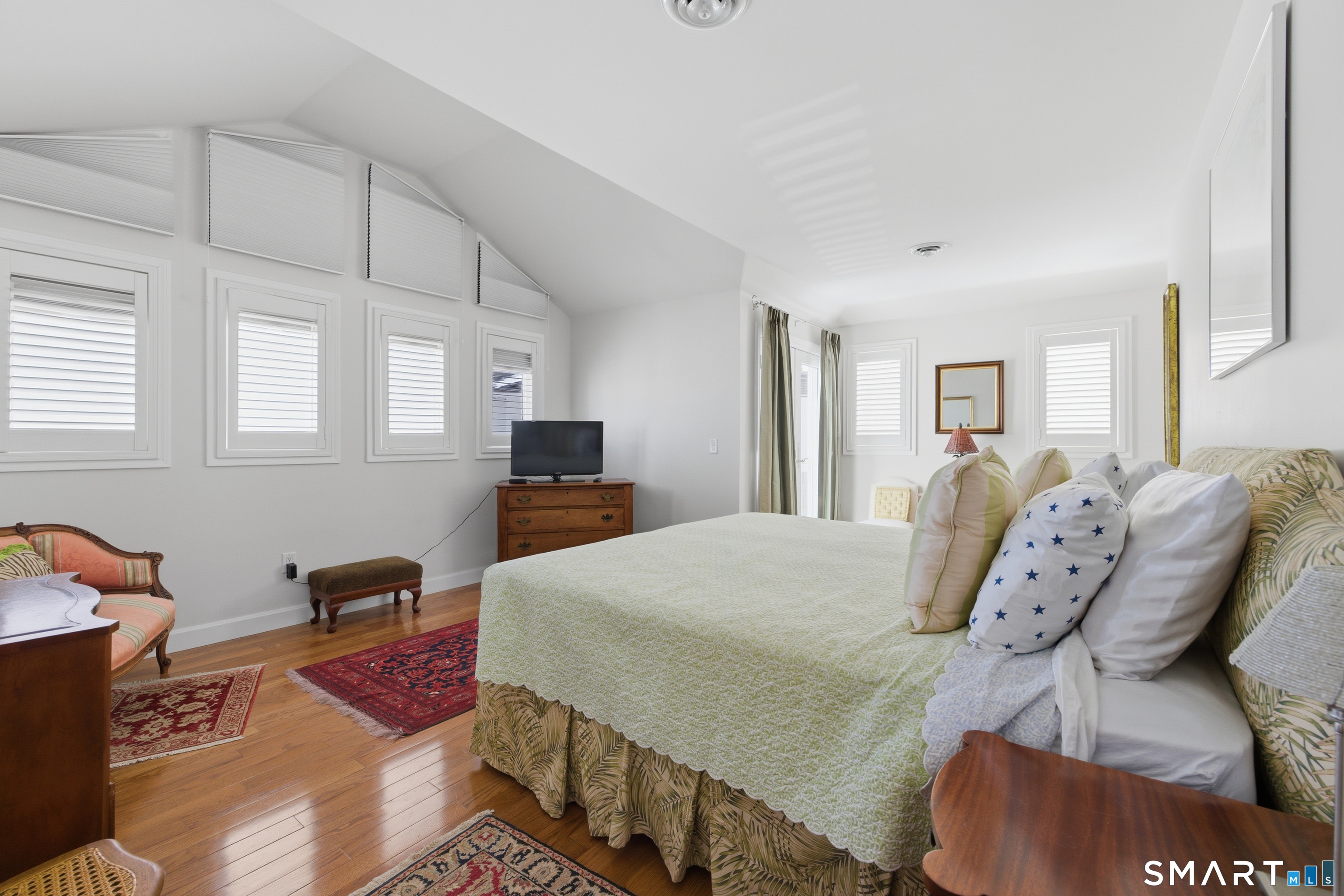 2 Miller Street Stonington, CT 06378 - Photo 17 of 40