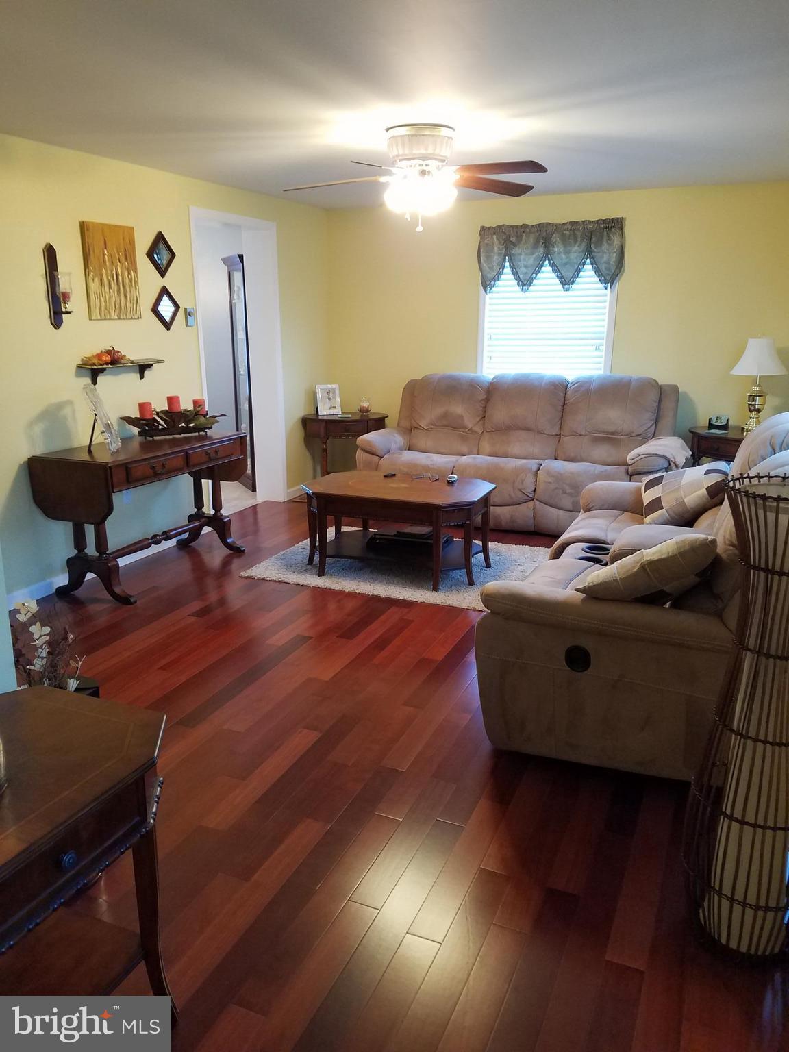 943 Co Rte 81/3 Inwood, WV 25428 - Photo 11 of 30 Living Room