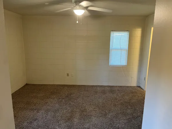 $925 | 2307 Columbia Court, Unit C, Tallahassee, FL 32304