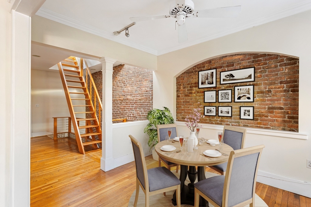 41 Worcester Square, Unit 7 Boston, MA 02118 - Photo 2 of 12