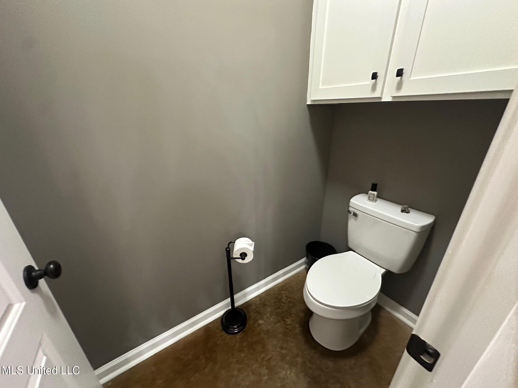 13 Redbud Road Boyle, MS 38730 - Photo 12 of 35 Master Bath 3