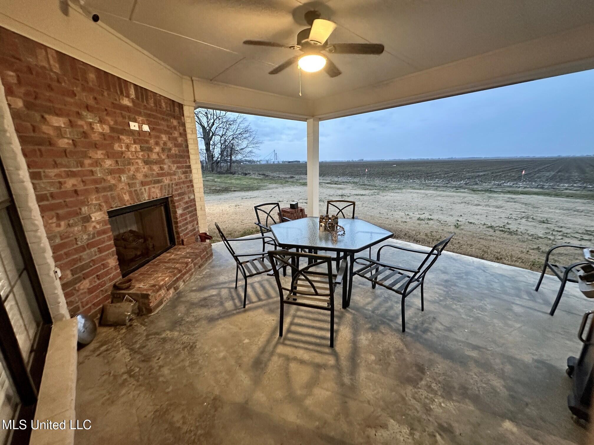 13 Redbud Road Boyle, MS 38730 - Photo 23 of 35 xt- porch 2