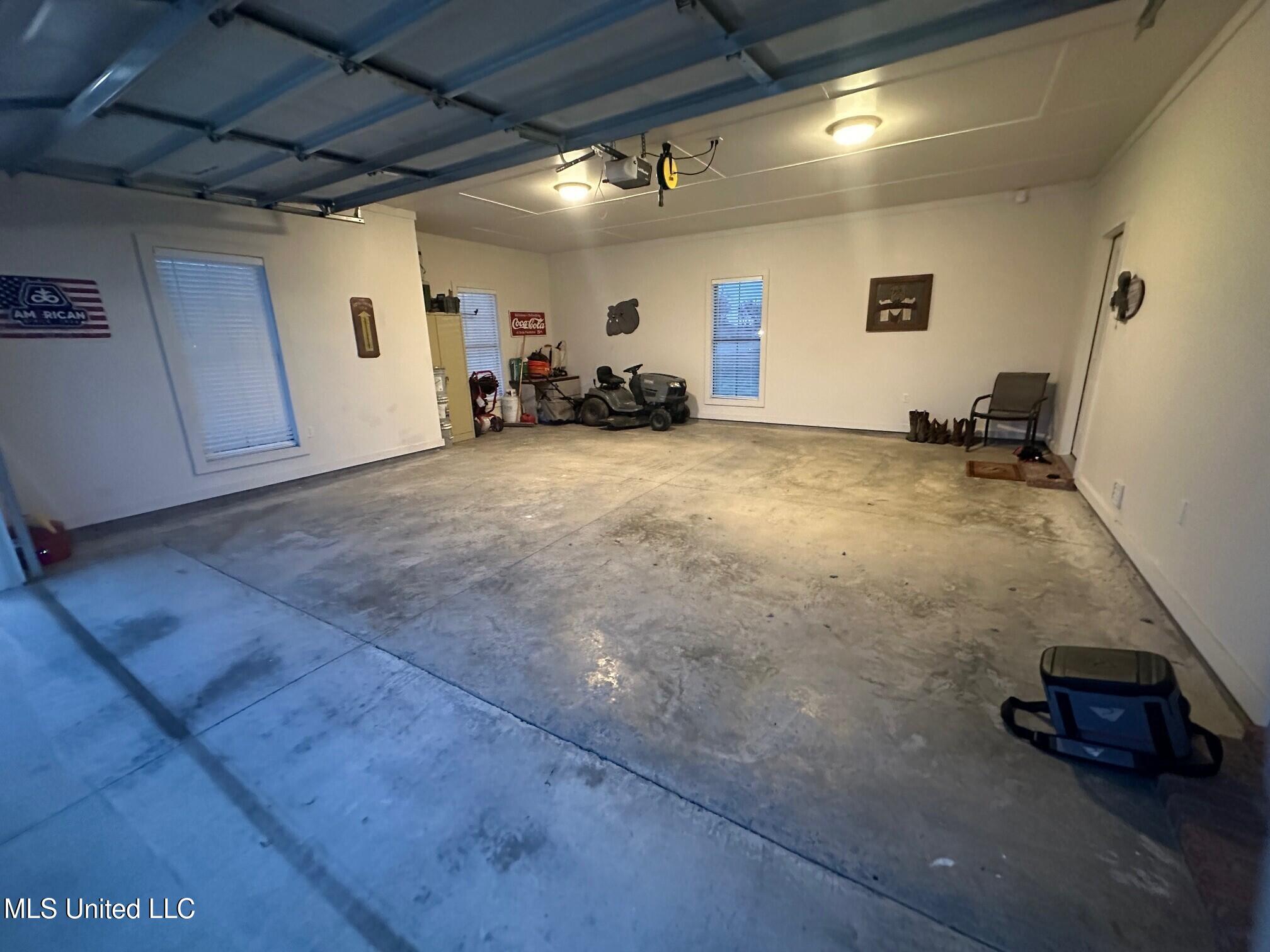 13 Redbud Road Boyle, MS 38730 - Photo 26 of 35 Garage 2