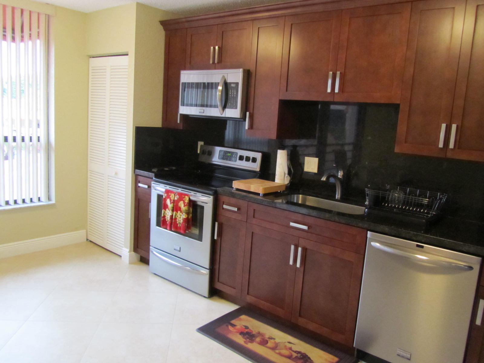 7145 Promenade Drive, Unit 201 Boca Raton, FL 33433 - Photo 2 of 16 IMG_9017
