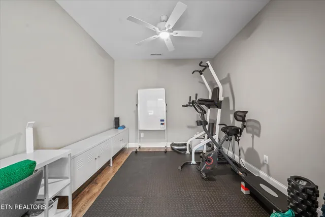 $550,000 | 505 Chestnut Place, Loudon, TN 37774