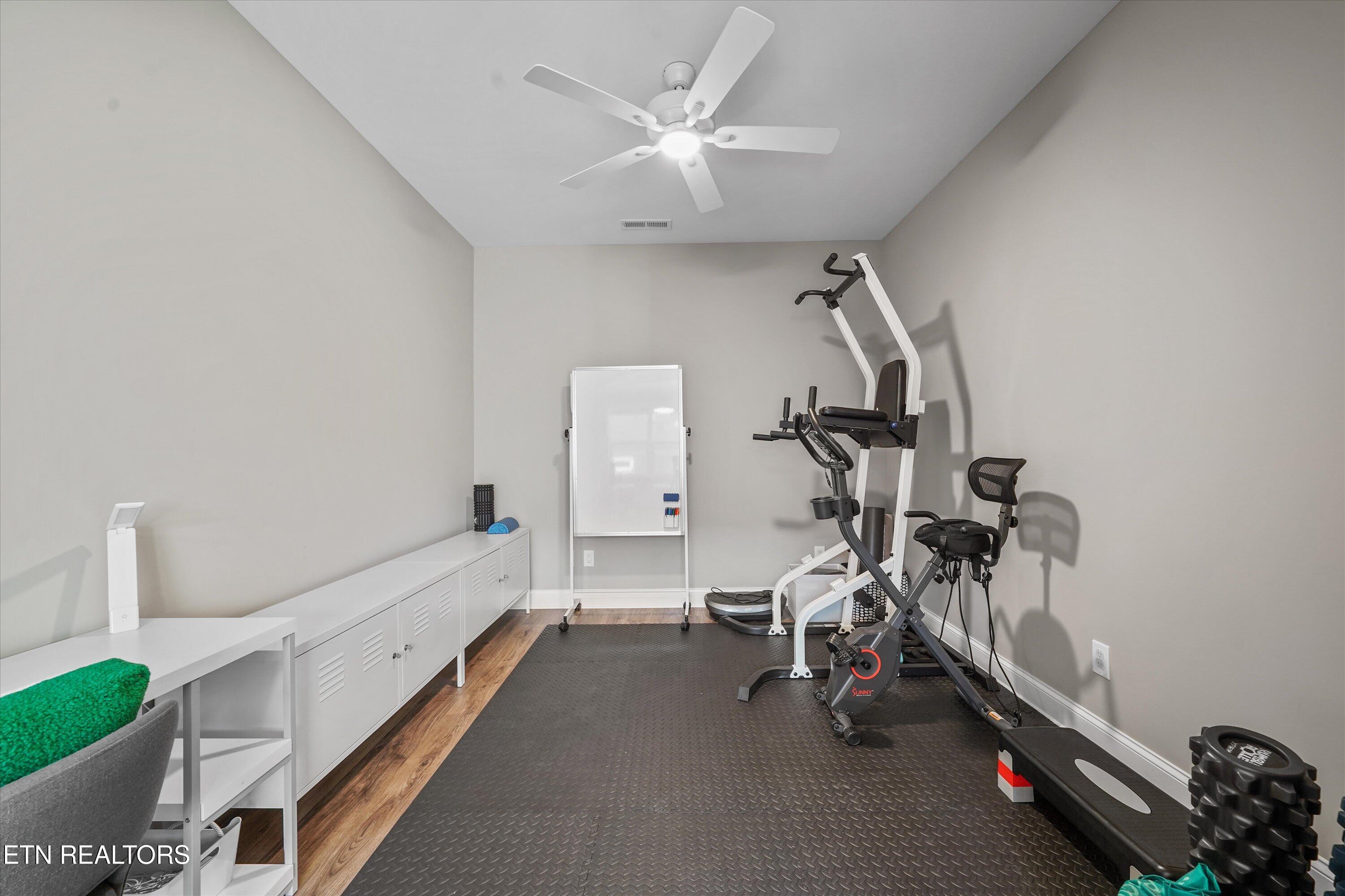 505 Chestnut Place Loudon, TN 37774 - Photo 16 of 39 Flex Room