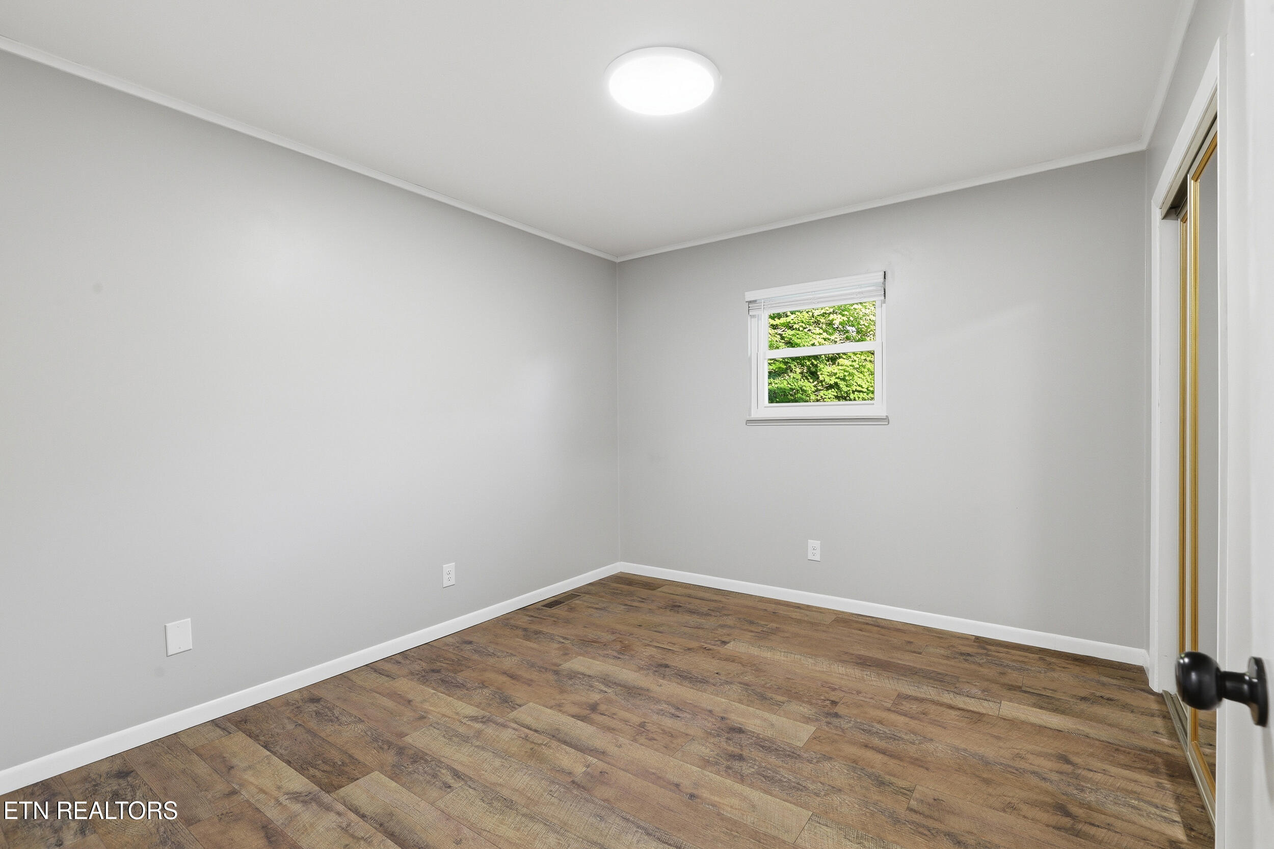 819 Rutledge Pike Blaine, TN 37709 - Photo 23 of 40 38_819_rutledge_pike_0110