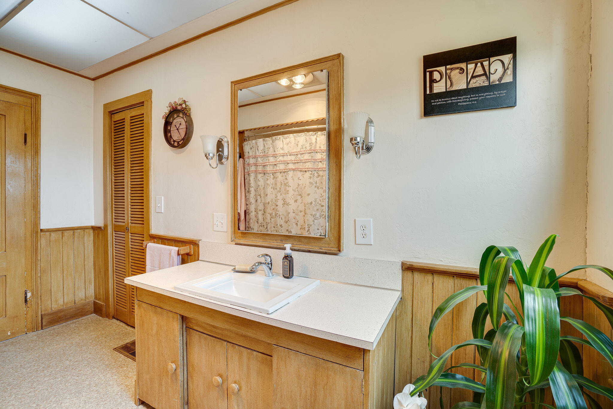 6786 Rohnerville Road Hydesville, CA 95547 - Photo 17 of 72 17-web-or-mls-32