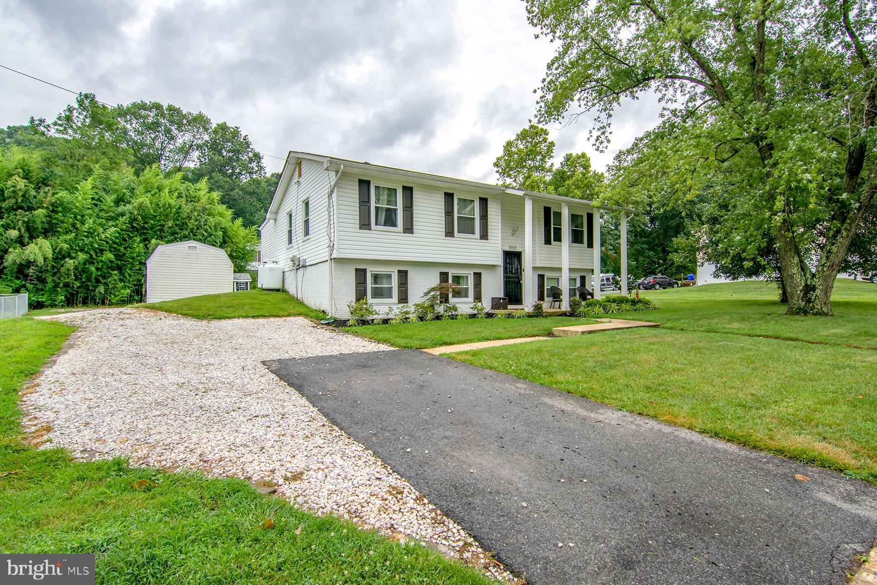 6909 Arbor Lane Bryans Road, MD 20616 - Photo 2 of 29