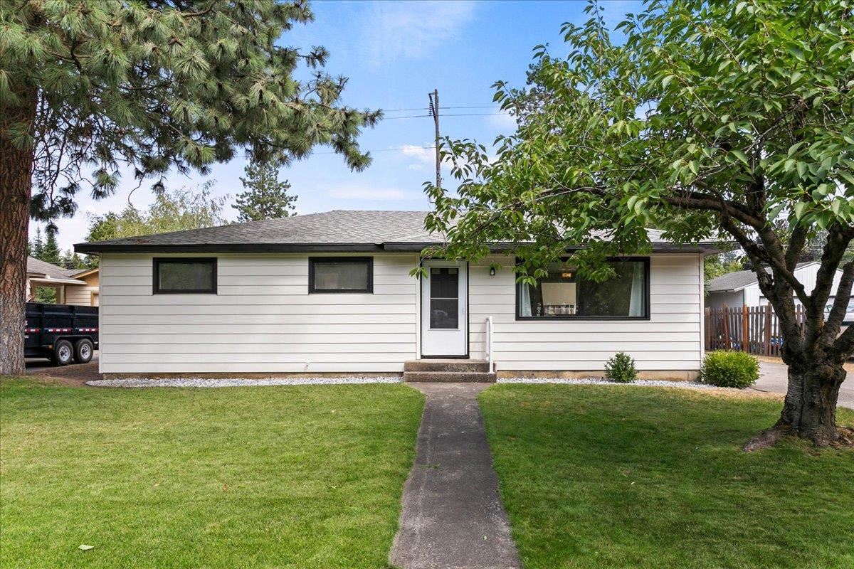 6820 North Cedar Road Spokane, WA 99208 - Photo 4 of 33 Gallery Image 4