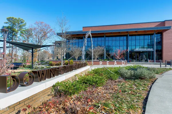 $520,000 | 2005 Valleystone Drive, Cary, NC 27519