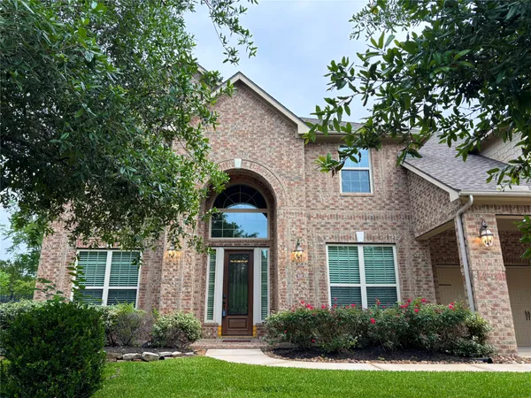 $5,200 | 34 Langstone Place, Spring, TX 77389