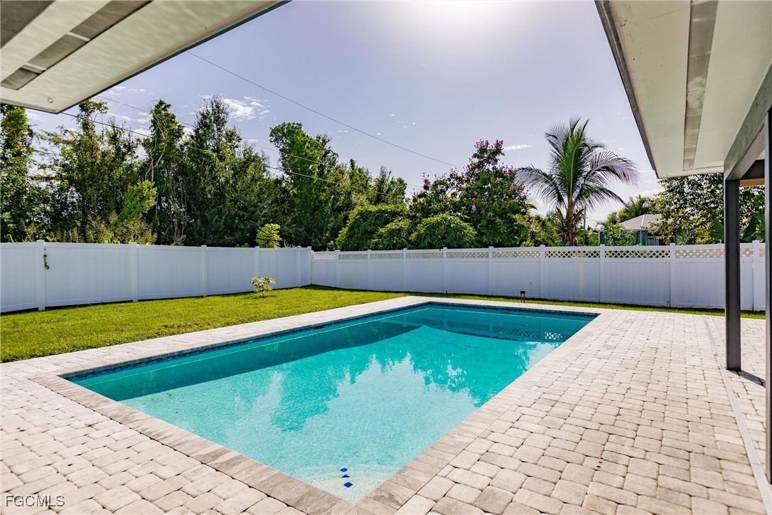 905 Dean Way Fort Myers, FL 33919 - Photo 37 of 43 a view of swimming pool