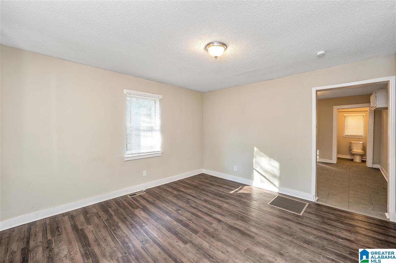 908 D Street Jasper, AL 35501 - Photo 4 of 10