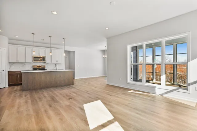 $529,900 | 166 South Eight, Unit 3, Evansville, WI 53536