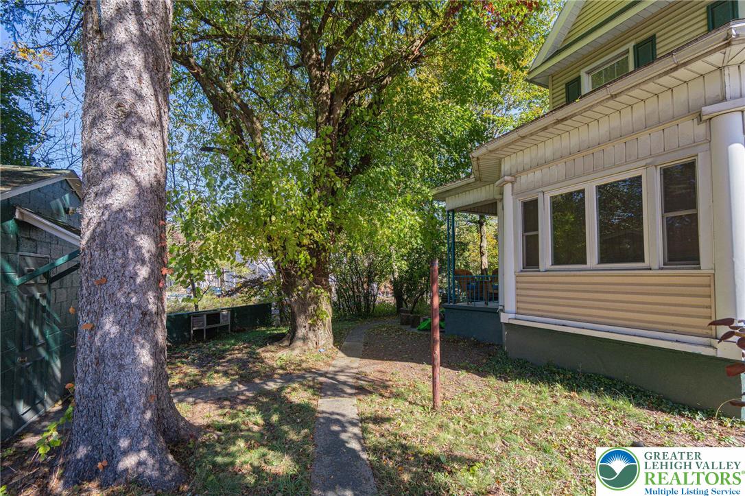 451 East Broad Street Tamaqua, PA 18252 - Photo 65 of 66 a backyard of a house with lots of green space