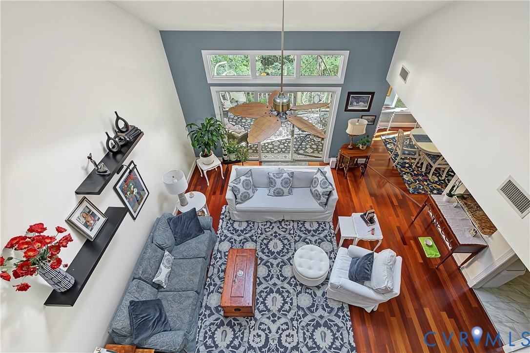 3131 Stony Point Road, Unit B Richmond, VA 23235 - Photo 49 of 65 Soaring vaulted ceilings with a ceiling fan, expan